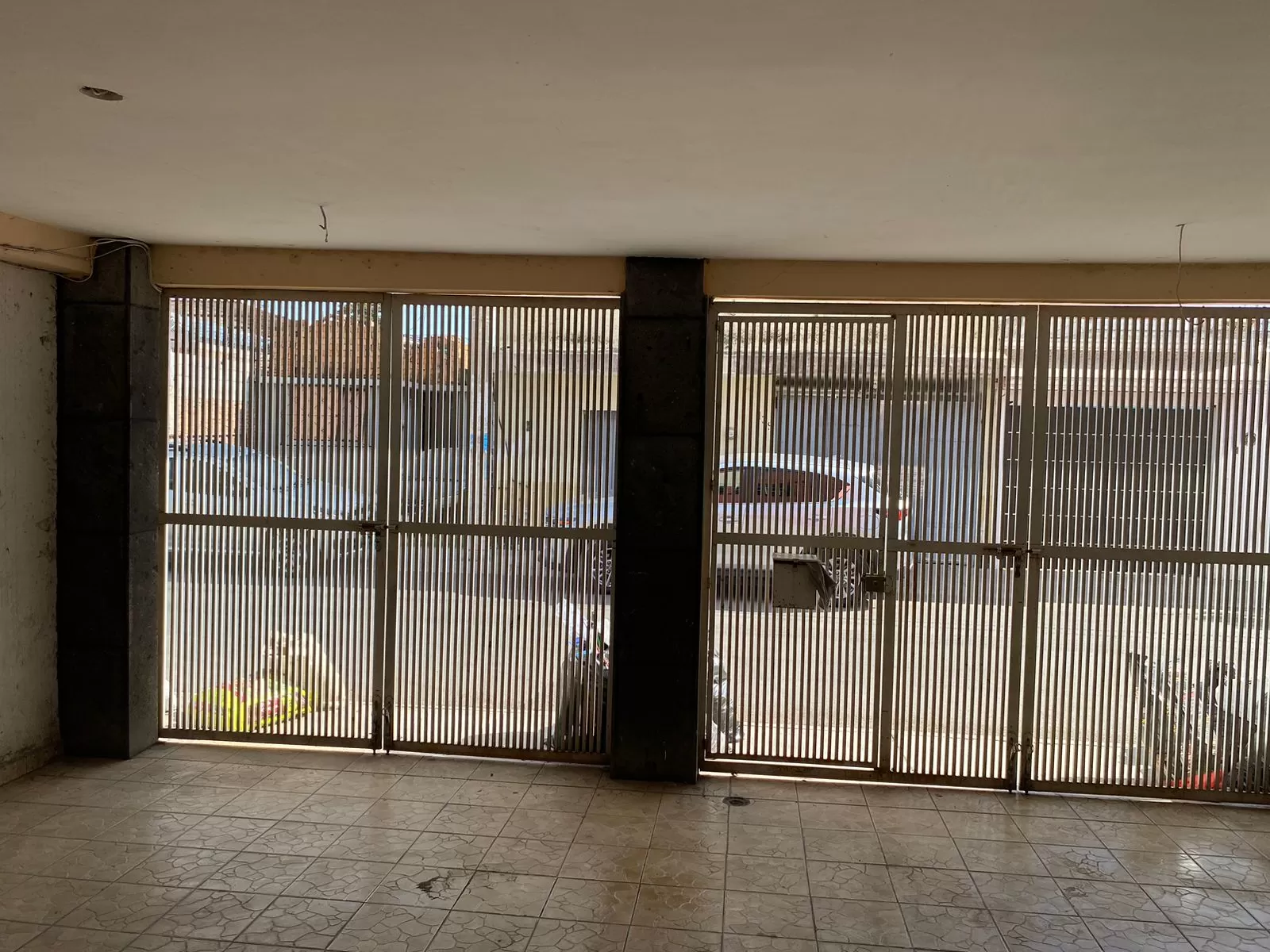 Rento linda Casa muy centr